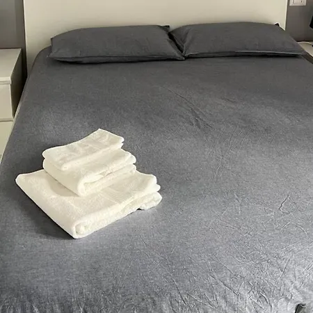 Paris Bordone House Apartman