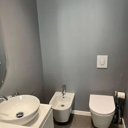 Apartment Paris Bordone House Mailand